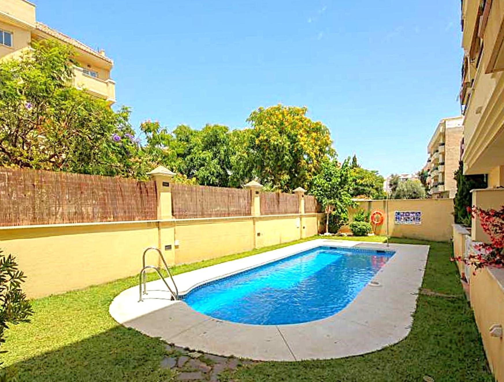 Luxury Apartment Holiday Rental Ne Nerja Kültér fotó